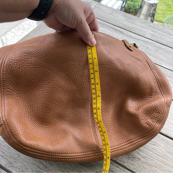 J. Crew Biennial Tan Leather Hobo Crossbody Shoulder Bag - Picture 5 of 12